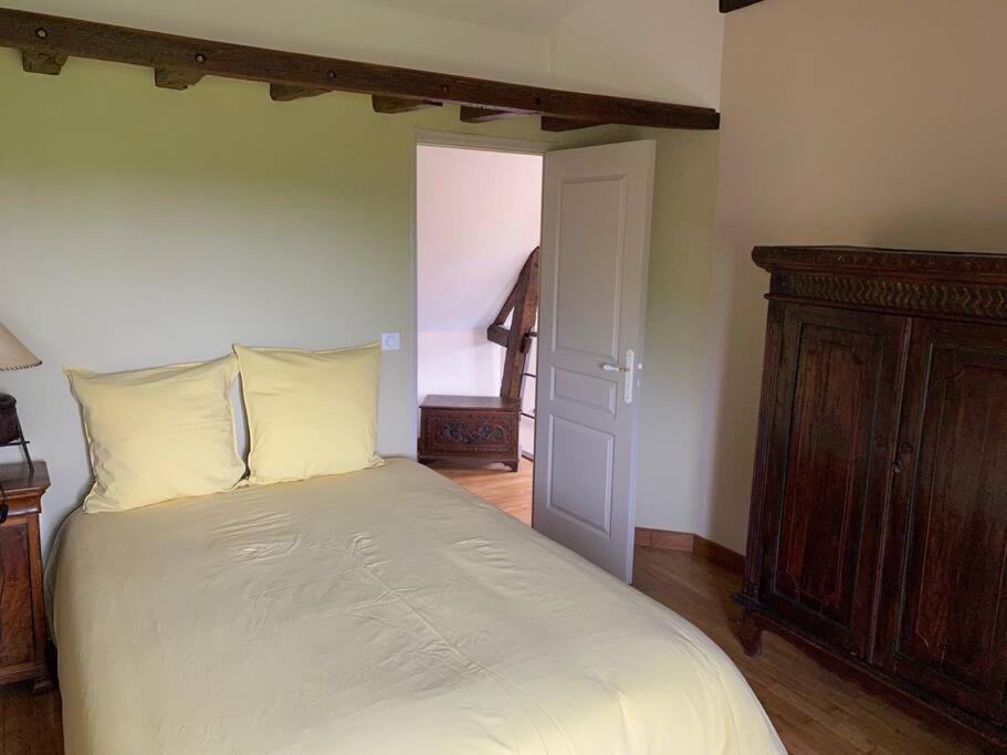 Maison De Charme En Pleine Nature Saint-Germain-des-Grois المظهر الخارجي الصورة