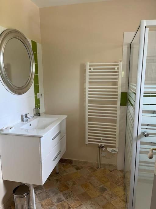 Maison De Charme En Pleine Nature Saint-Germain-des-Grois المظهر الخارجي الصورة
